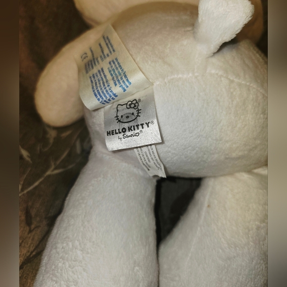 Build A Bear Workshop Hello Kitty 18 White Plush Stuffed Animal w Bow Sanrio - Picture 5 of 5